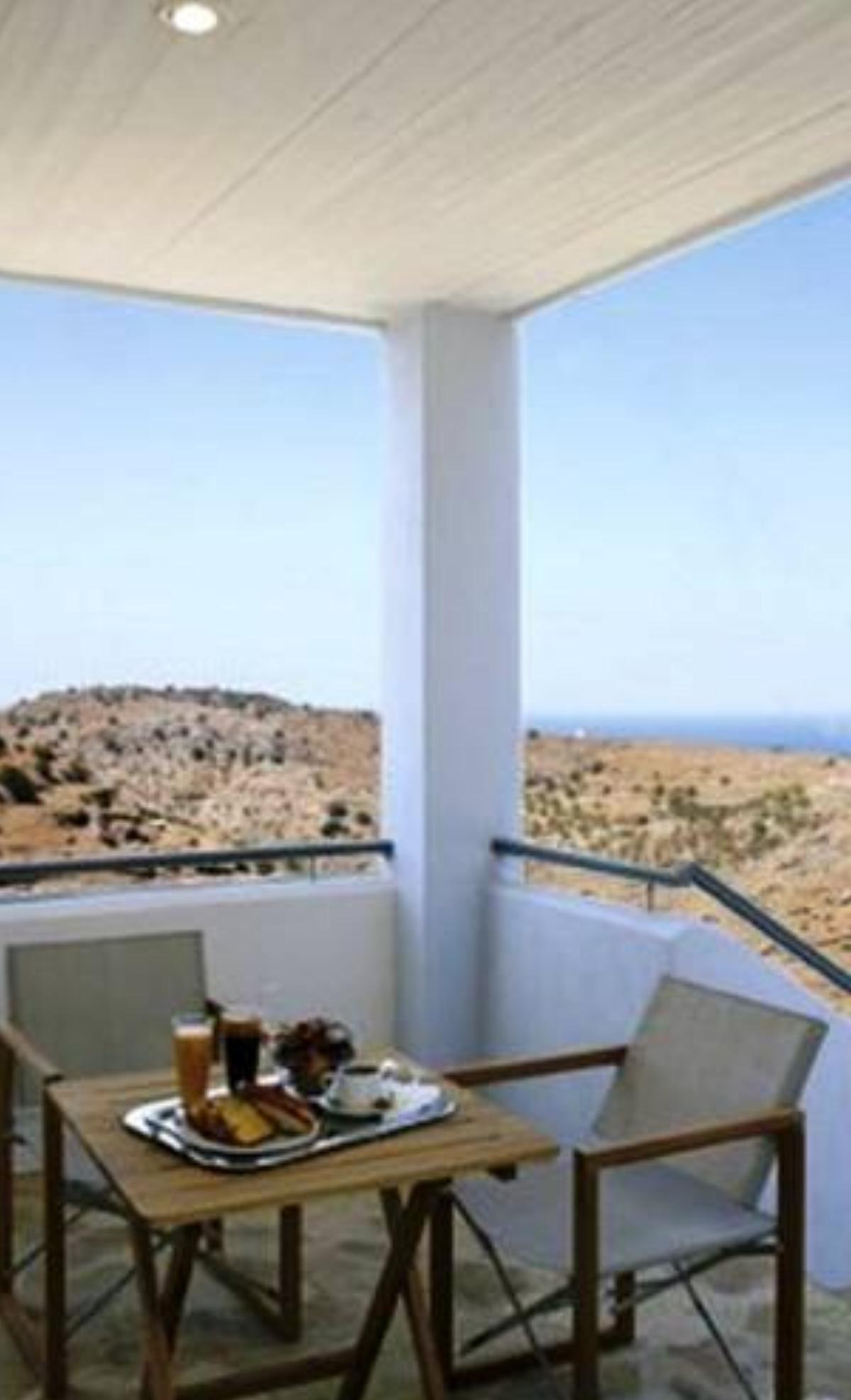 Serie Hotel Ioulida Greece
