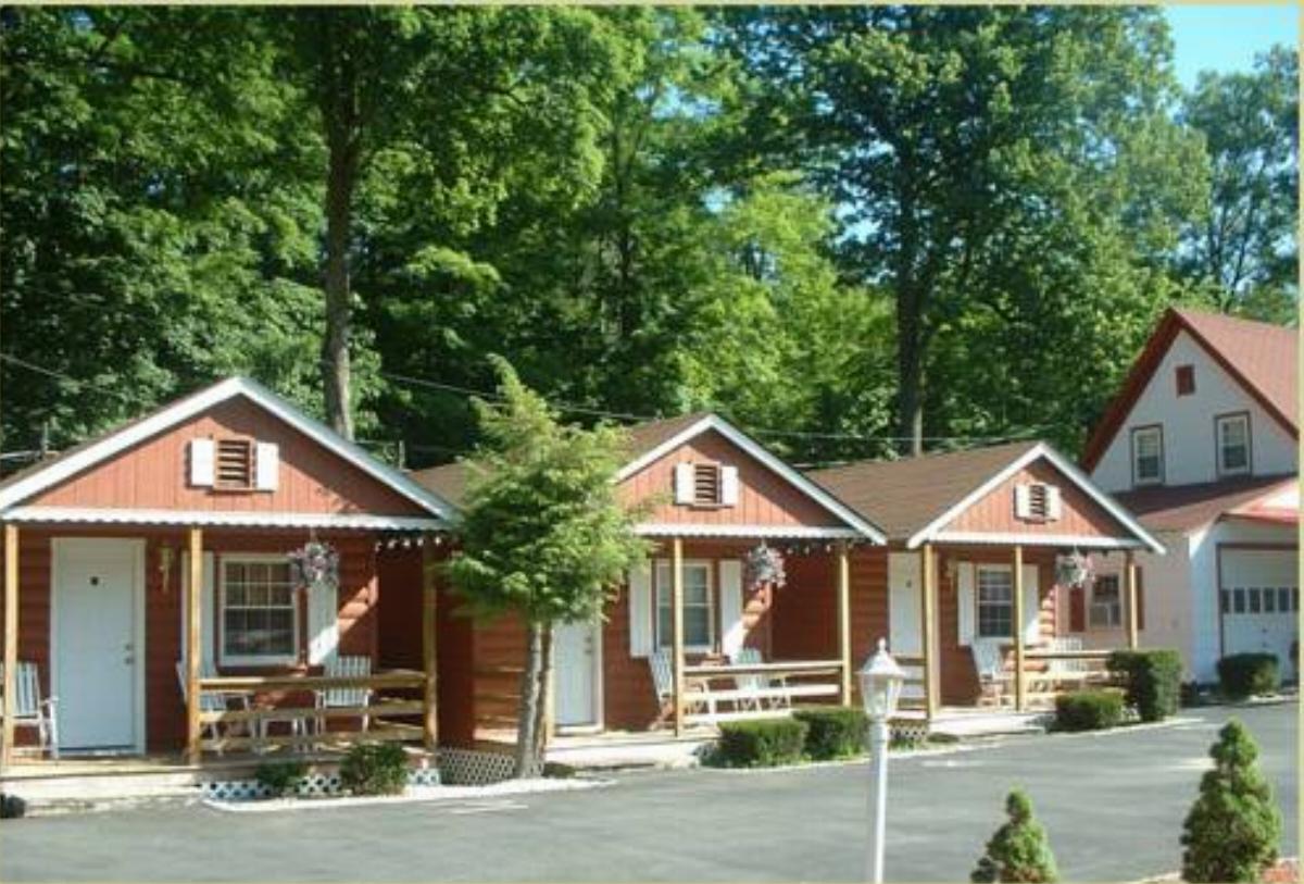 Seven Dwarfs Motel & Cabins Hotel Lake George USA