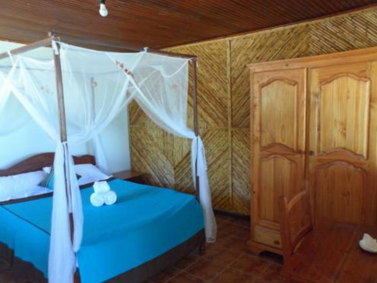 Shangri-la Lodge Hotel Ambatomilo MADAGASCAR
