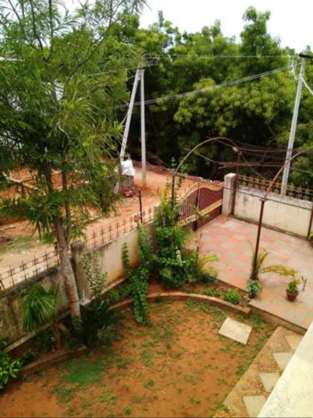 Shanguly Studio Home Hotel Auroville India