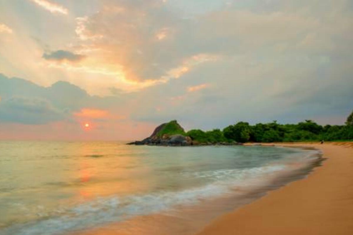Shinagawa Beach by Asia Leisure Hotel Balapitiya Sri Lanka