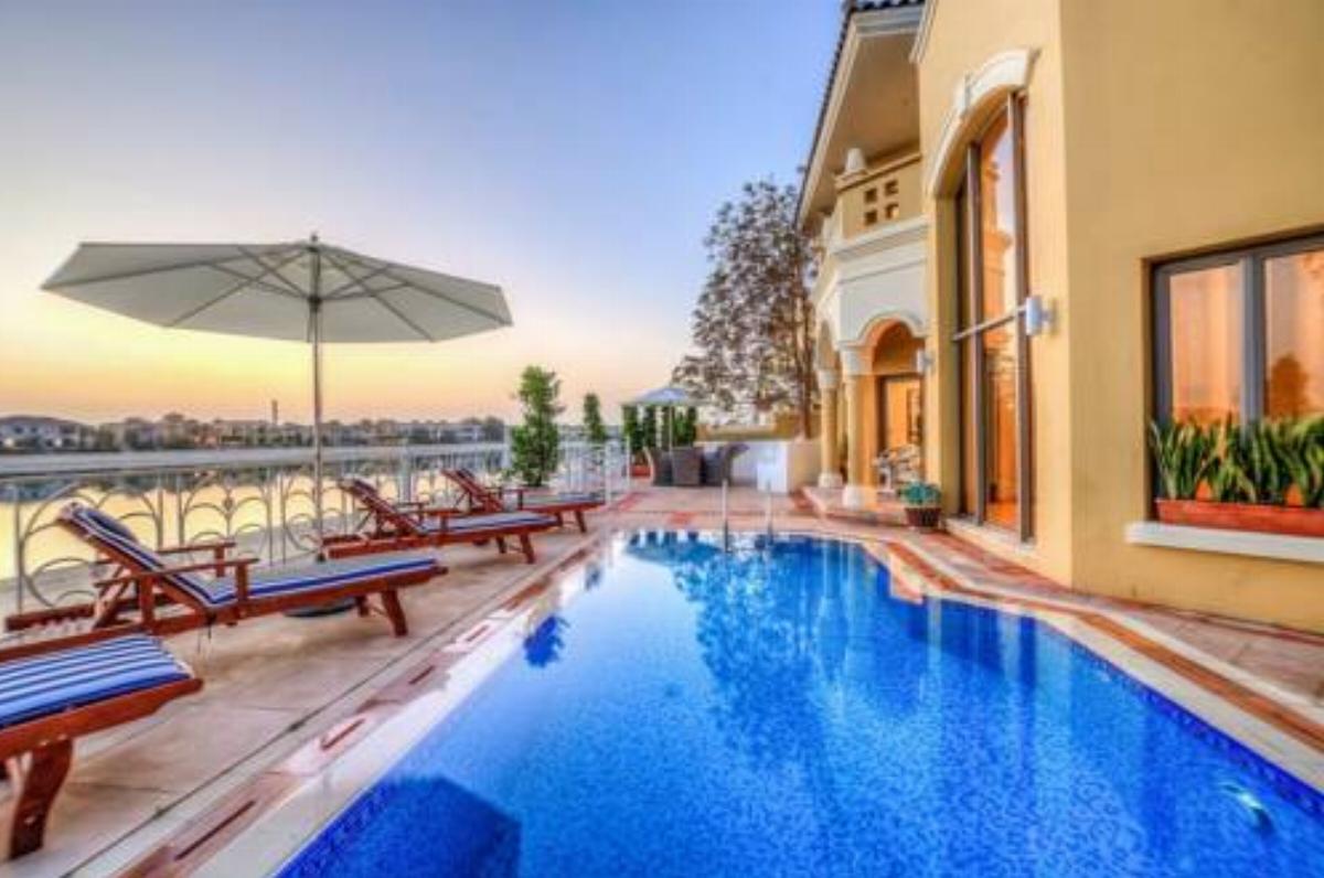 Signature Luxury Holidays - Four Bedroom Villa Sandy Bay II Hotel Dubai United Arab Emirates