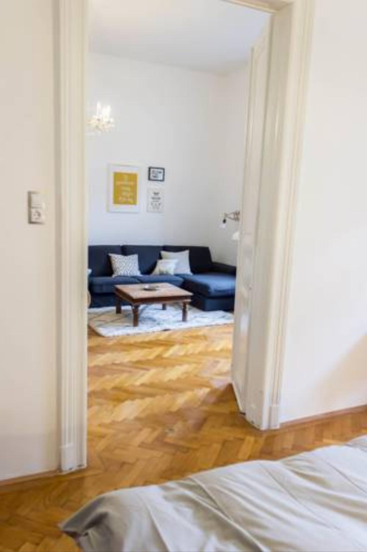 Sipi Central Apartment Hotel Budapest Hungary