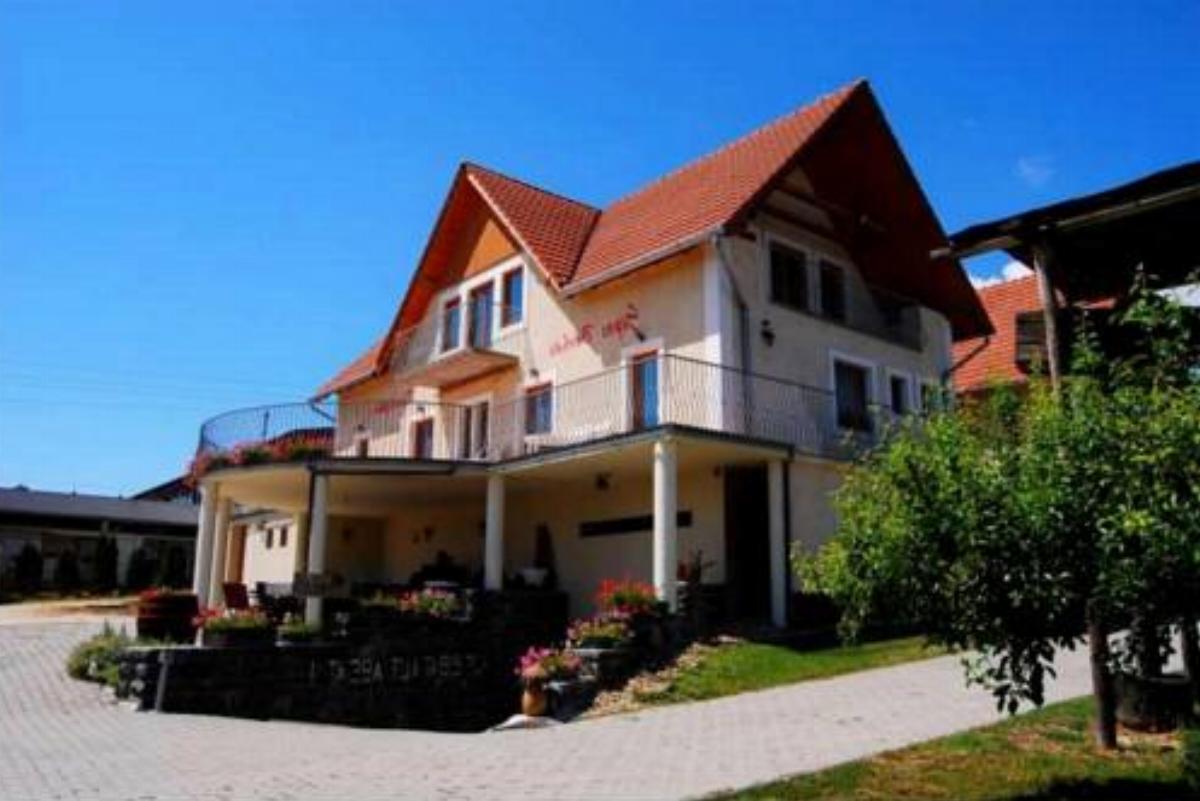 Sipos Borház és Vendégház Hotel Badacsonyörs Hungary