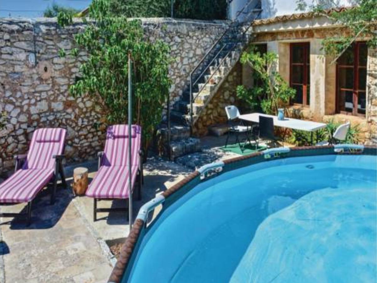 Six-Bedroom Holiday Home in Biniamar/Selva Hotel Biniamar Spain