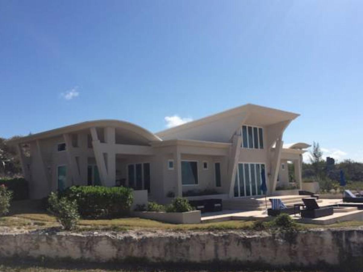 Sky Beach Club Hotel Governorʼs Harbour Bahamas