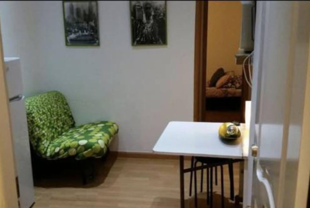 Small Centre 1 Bedroom apartment Hotel Madrid Spain