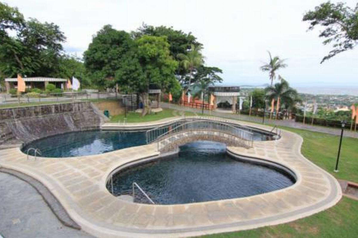 Sol Y Viento Mountain Hot Springs Resort Hotel Calamba Philippines