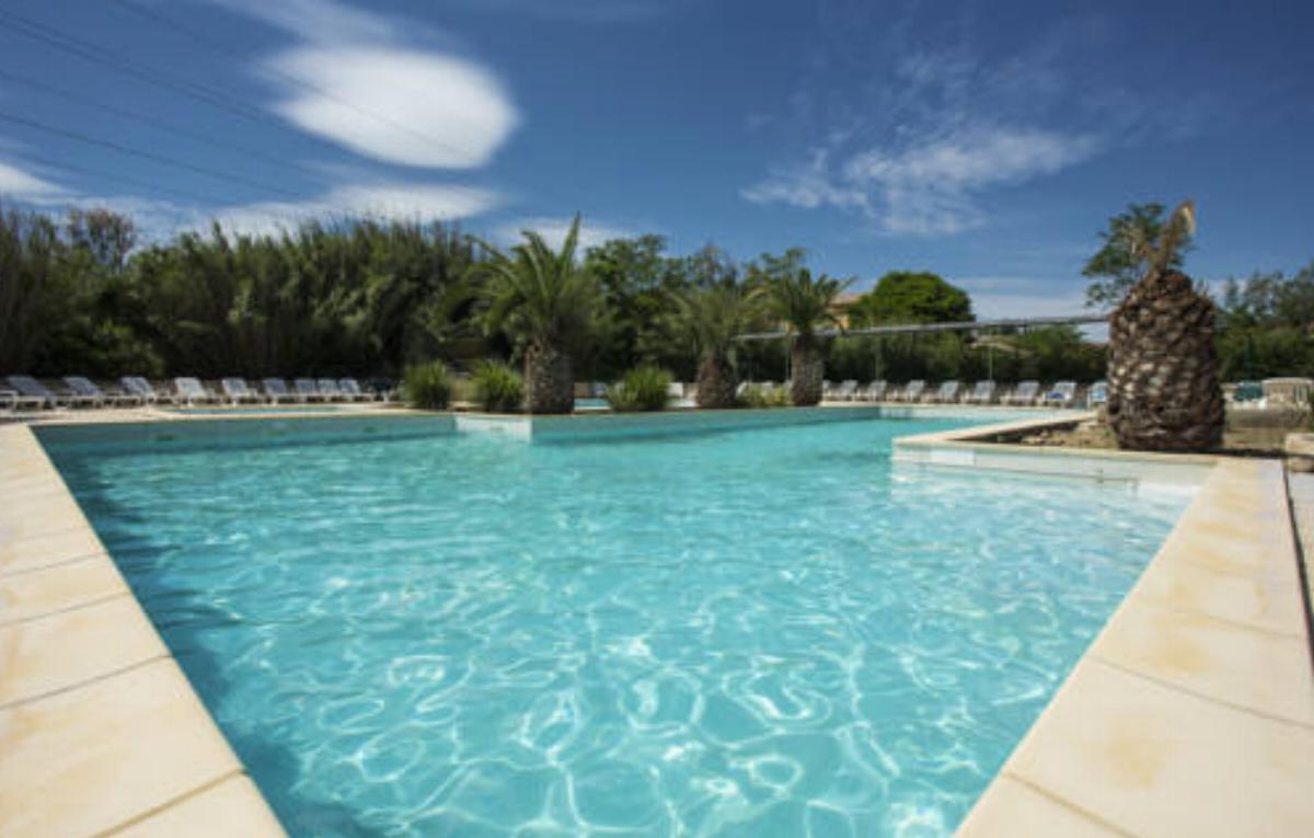 Soleil Vacances Résidence Club les Mazets Hotel Arles France