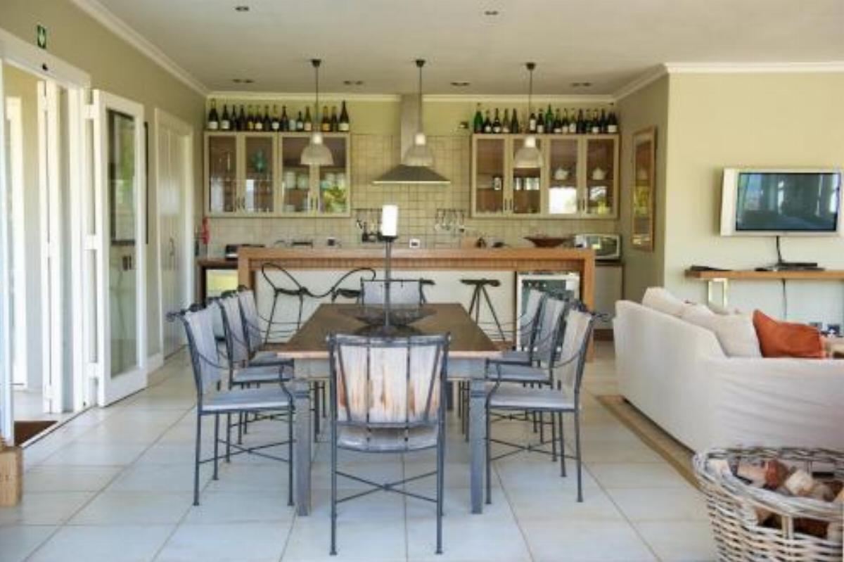 South Hill Vineyards Hotel Houhoek South Africa