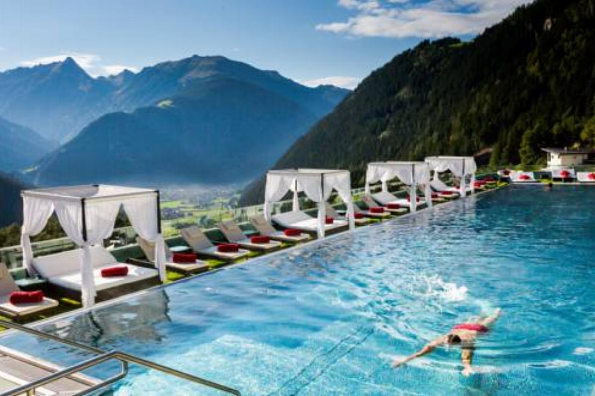 Stock Resort Hotel Finkenberg Austria