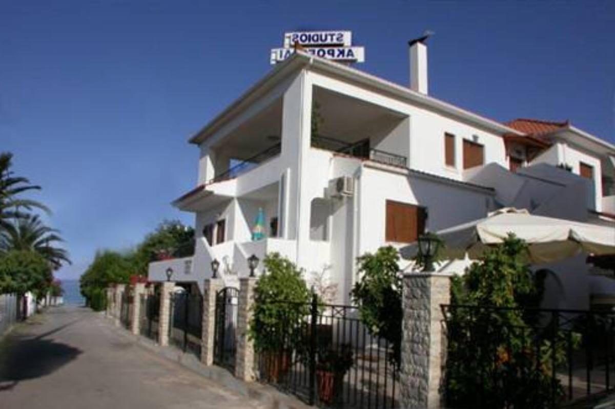 Studios Akrogiali Hotel Kyparissía Greece