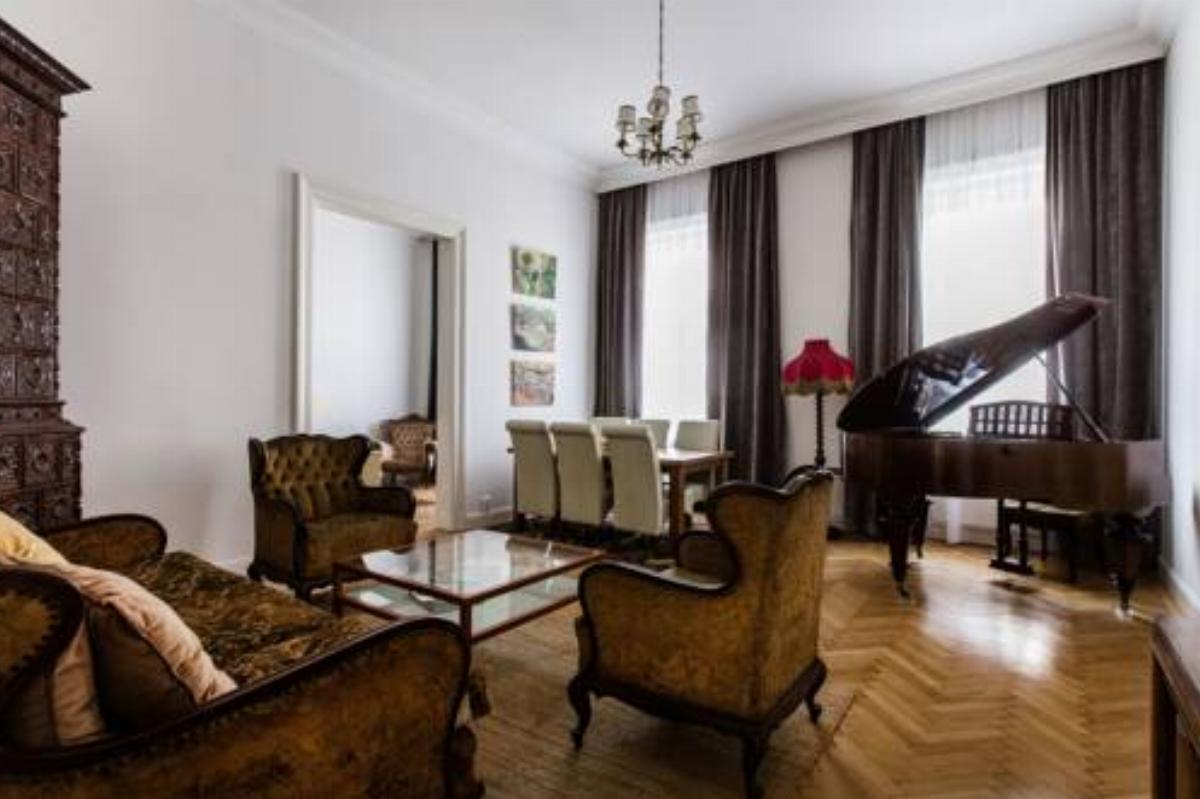 Stunning Spacious Apartment Hotel Budapest Hungary