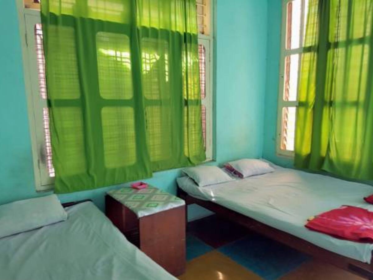 Su Latt Guest House - Burmese Only Hotel Hopin Myanmar