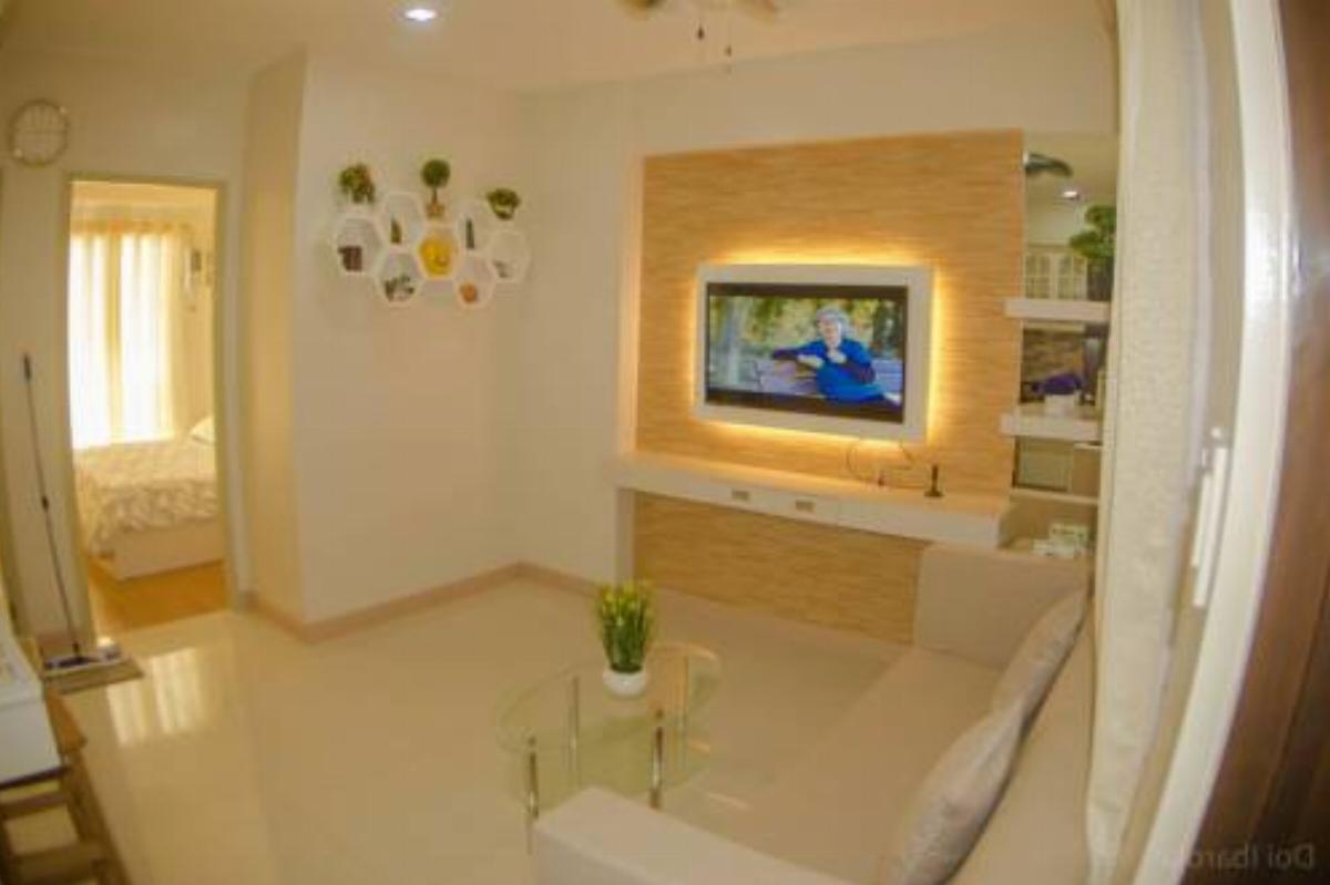 Suite Gelostair-fully furnished 2BR condo in davao city+ Wi-Fi/pool/near airport/major malls Hotel Davao City Philippines