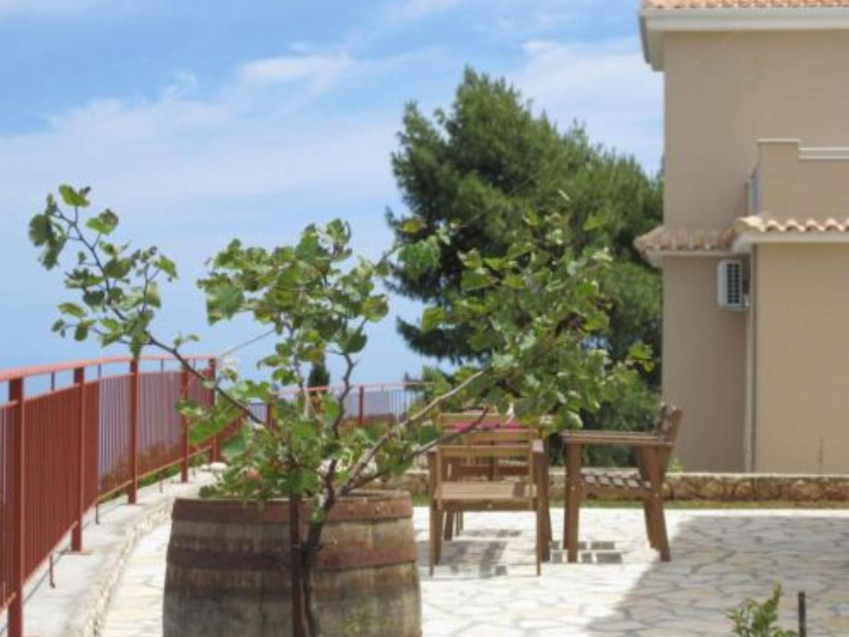 Sun Gazing Villas Hotel Drymon Greece