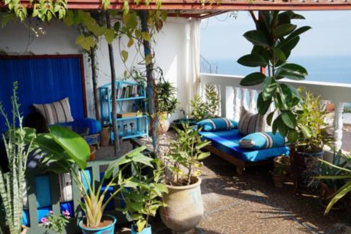 Sundesk Coworking and B&B Hotel Taghazout Morocco