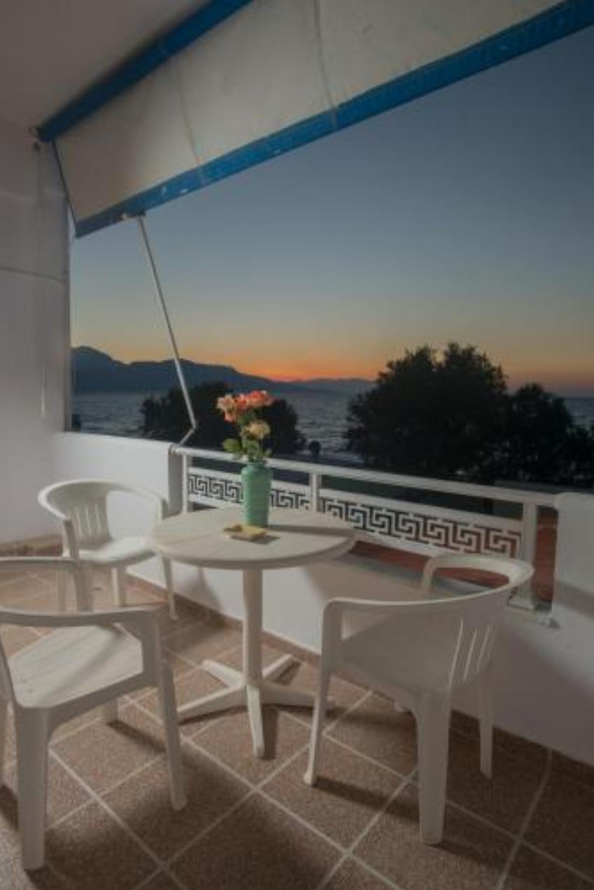 Sunset Apartments in Kalamaki Hotel Kalamaki Greece