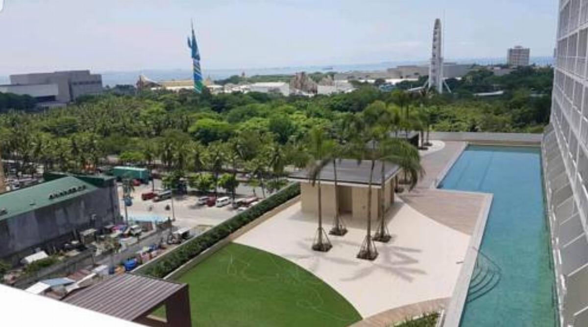 Sunset's View - Breeze Residences Hotel Manila Philippines