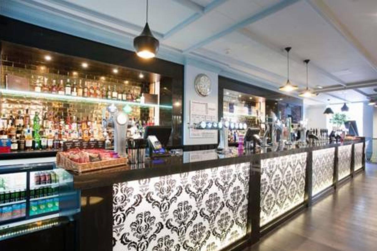 The Guildhall and Linen Exchange Wetherspoon Hotel Dunfermline United Kingdom