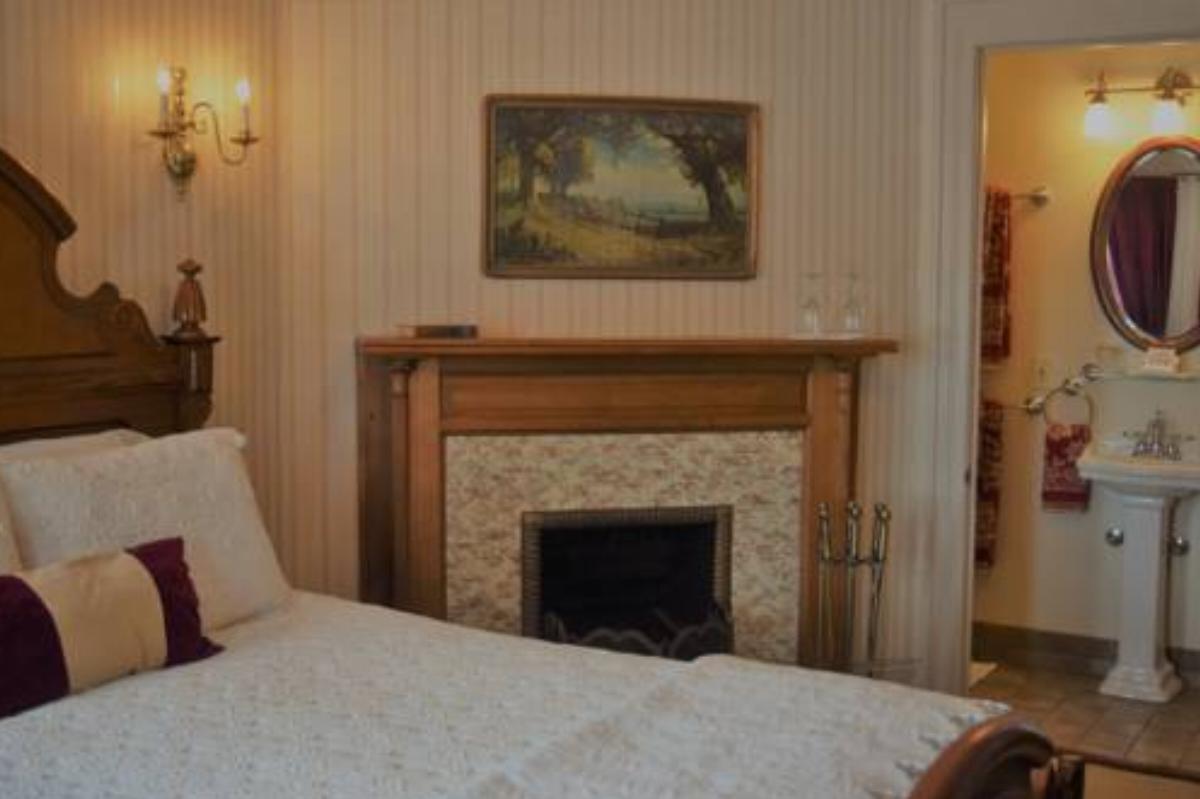 The Lamplighter Bed & Breakfast of Ludington Hotel Ludington USA