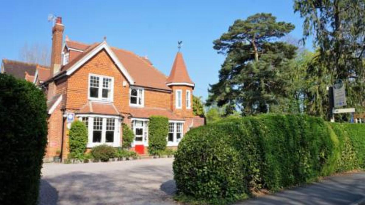 The Lawn Guest House Hotel Horley United Kingdom