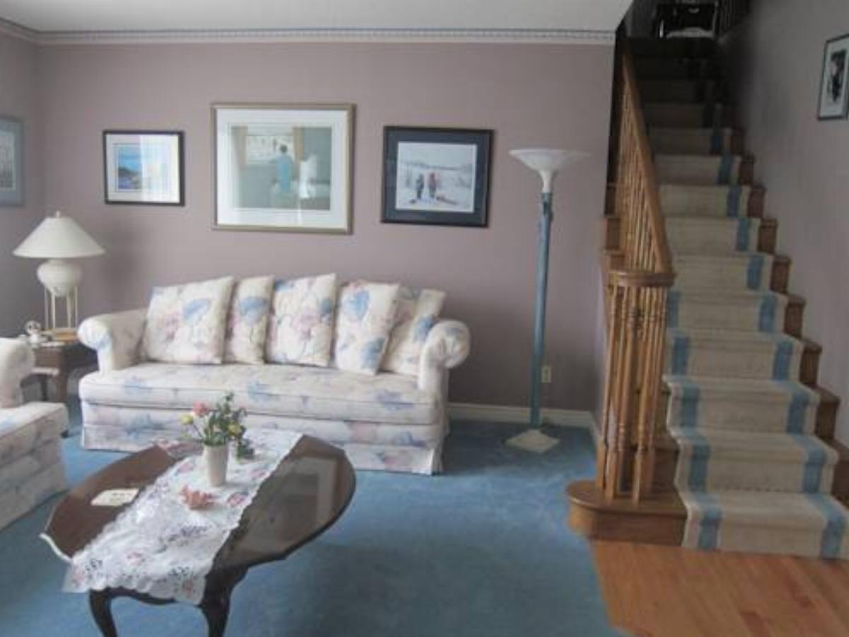 The Point Bed and Breakfast Hotel Hants Harbour Canada
