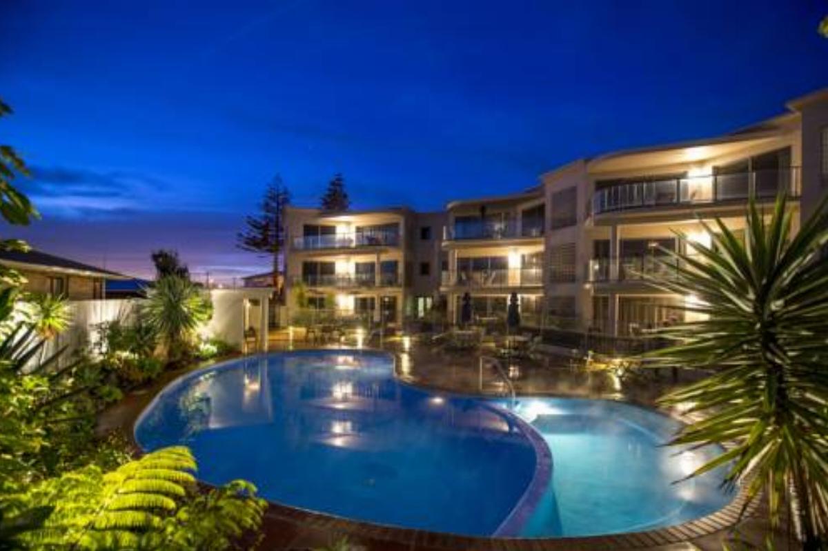 The Reef Beachfront Apartments Hotel Mount Maunganui New Zealand