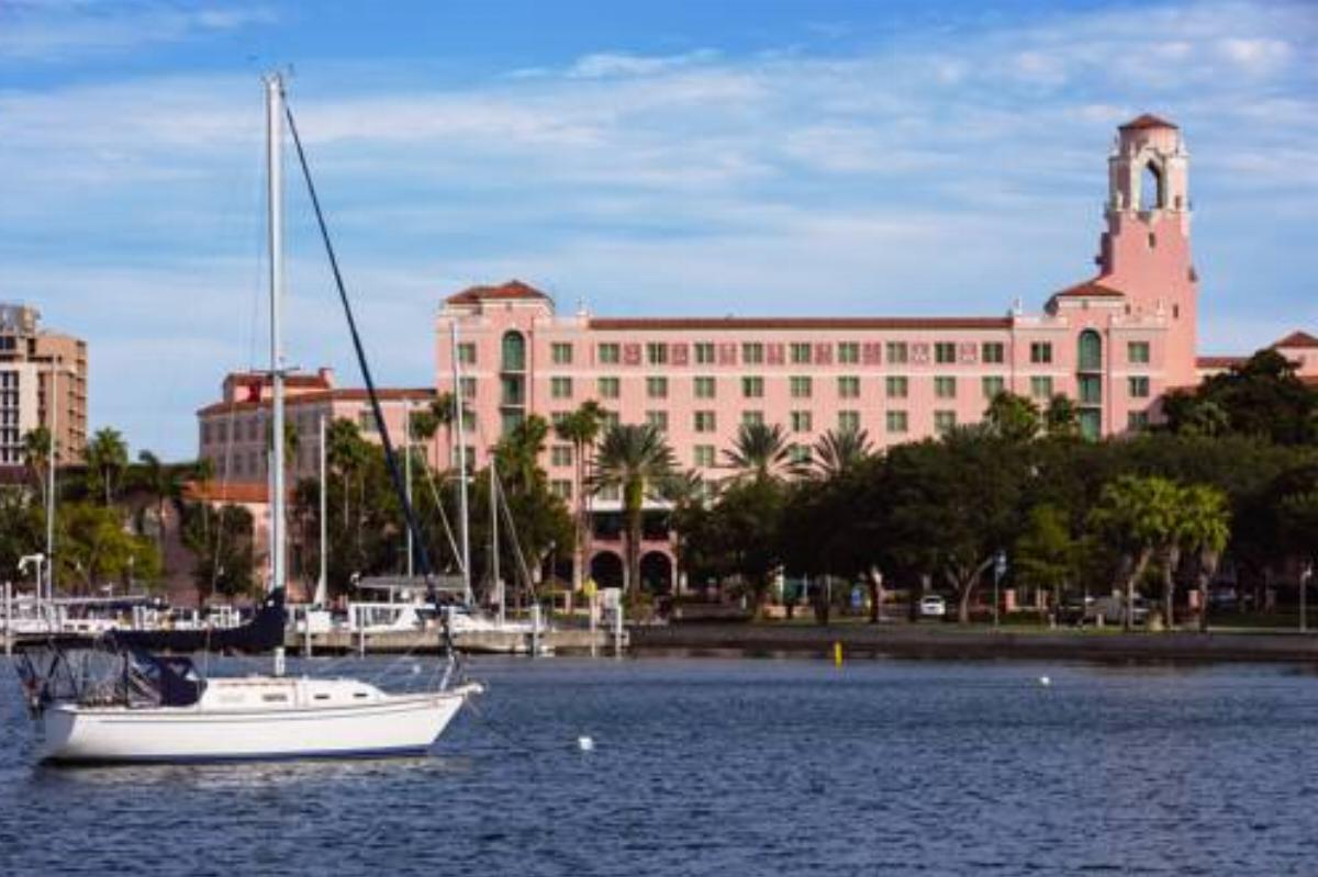 The Vinoy® Renaissance St. Petersburg Resort & Golf Club Hotel St Petersburg USA