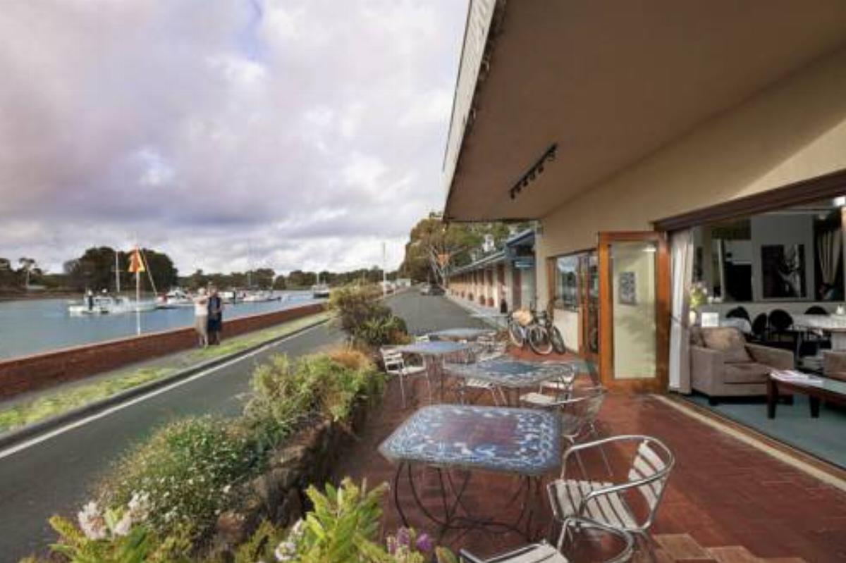 The Waterfront Wynyard Hotel Wynyard Australia