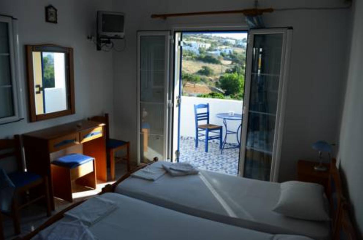 Theofilos Appartements Hotel Livadi Greece