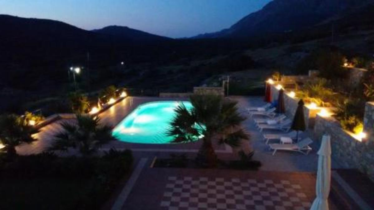 Tholos Bay Suites Hotel Kavoúsion Greece