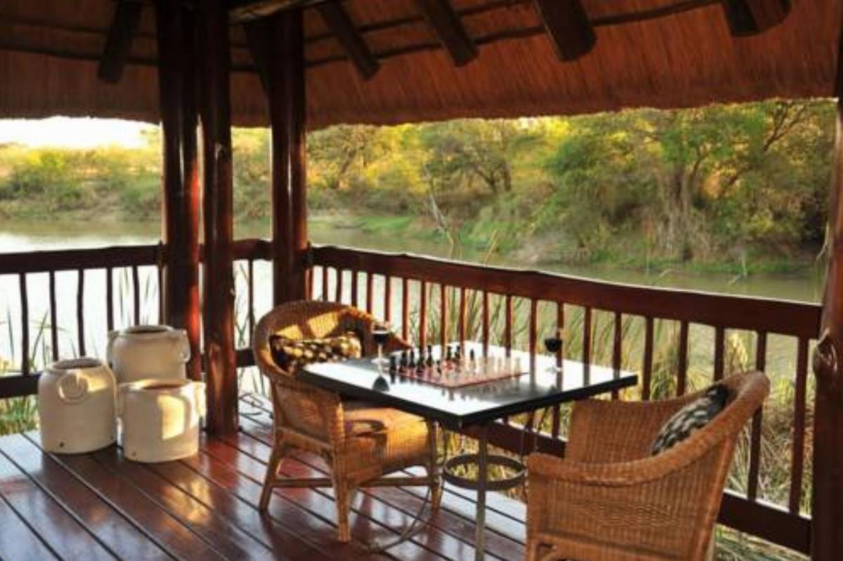 Thornybush Waterside Lodge Hotel Thornybush Game Reserve South Africa
