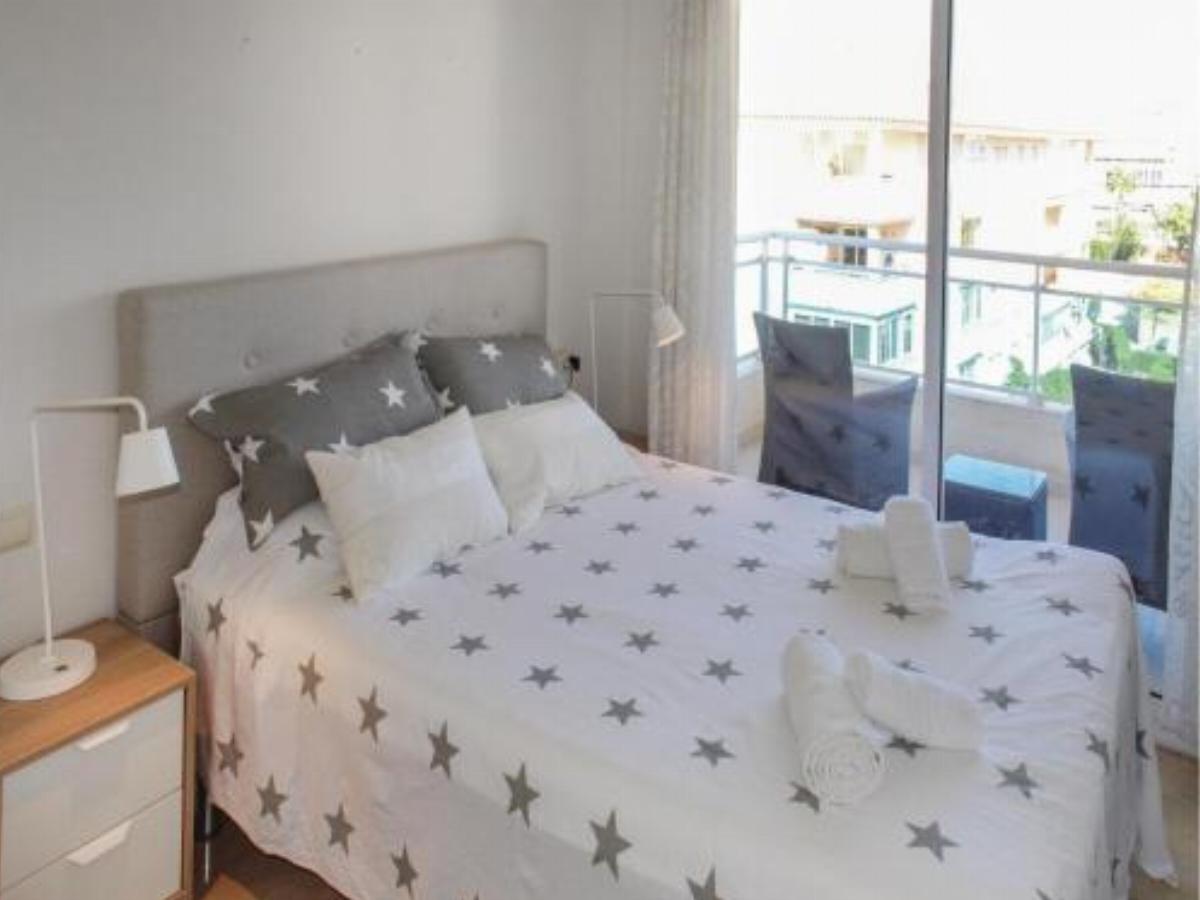 Three-Bedroom Apartment in Alfaz del Pi Hotel Alfaz del Pi Spain