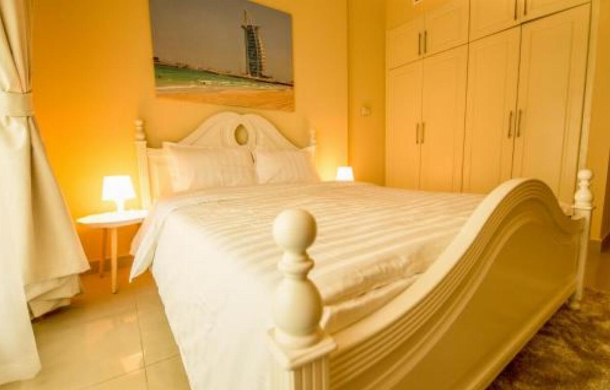 Three Bedroom Apartment with Marina View Hotel Dubai United Arab Emirates