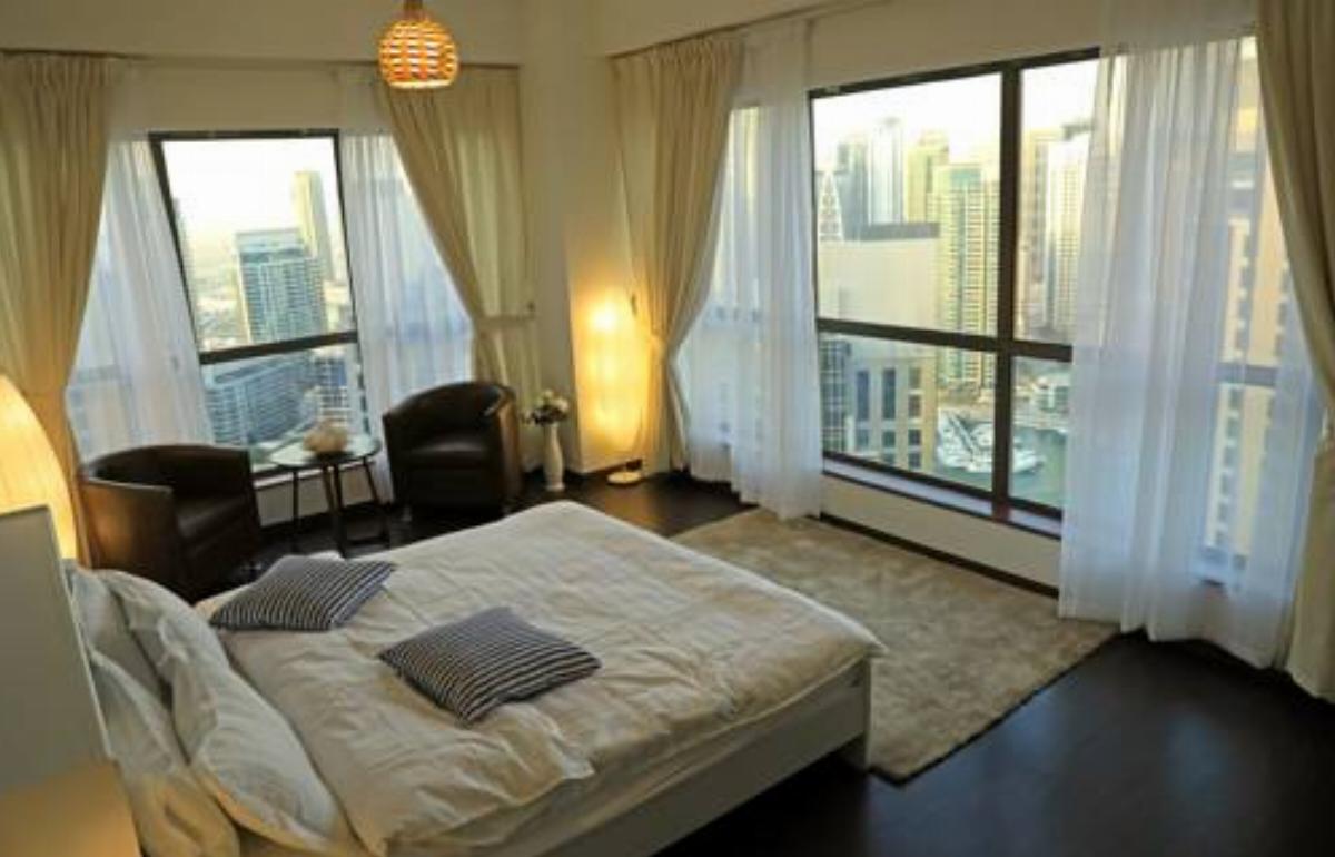Three Bedroom Apartment with Sea View Hotel Dubai United Arab Emirates