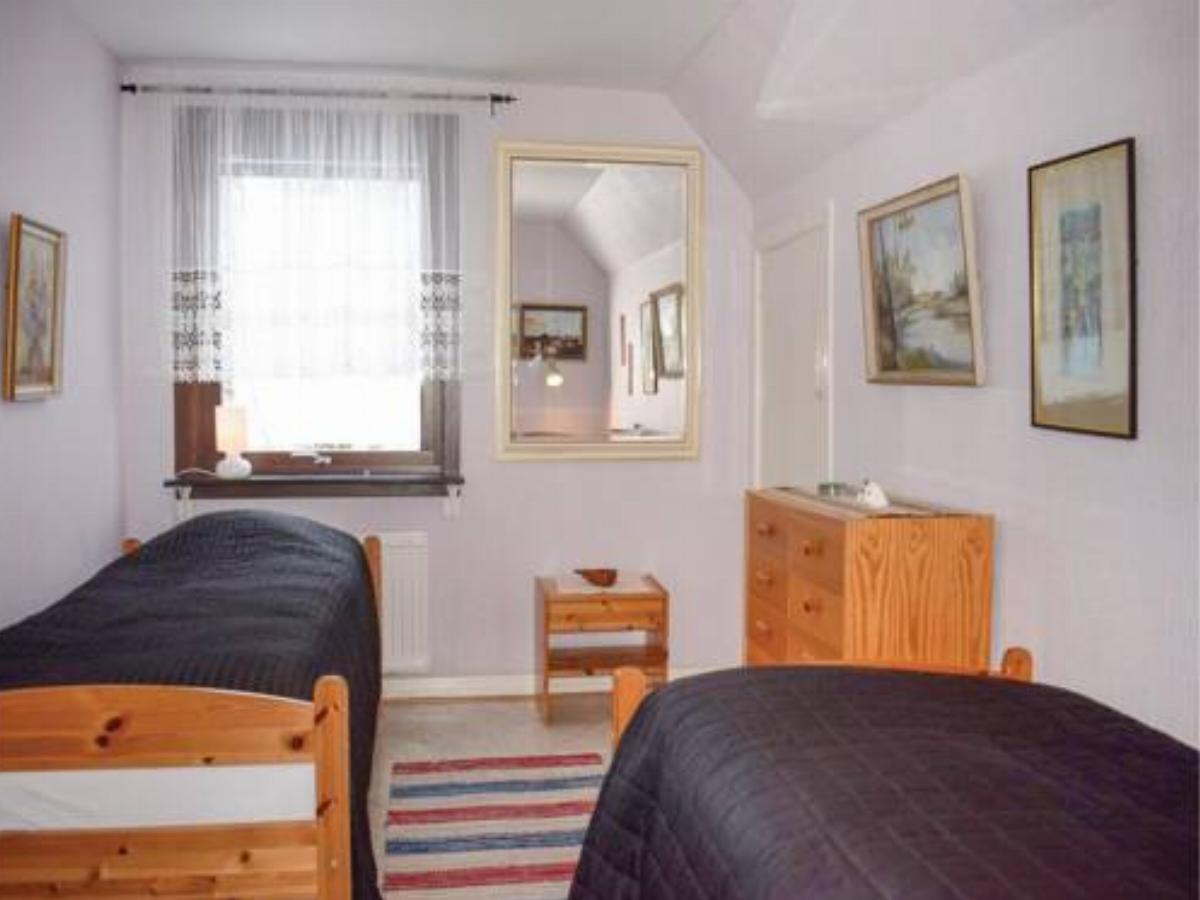 Three-Bedroom Holiday Home in Almhult Hotel Älmhult Sweden