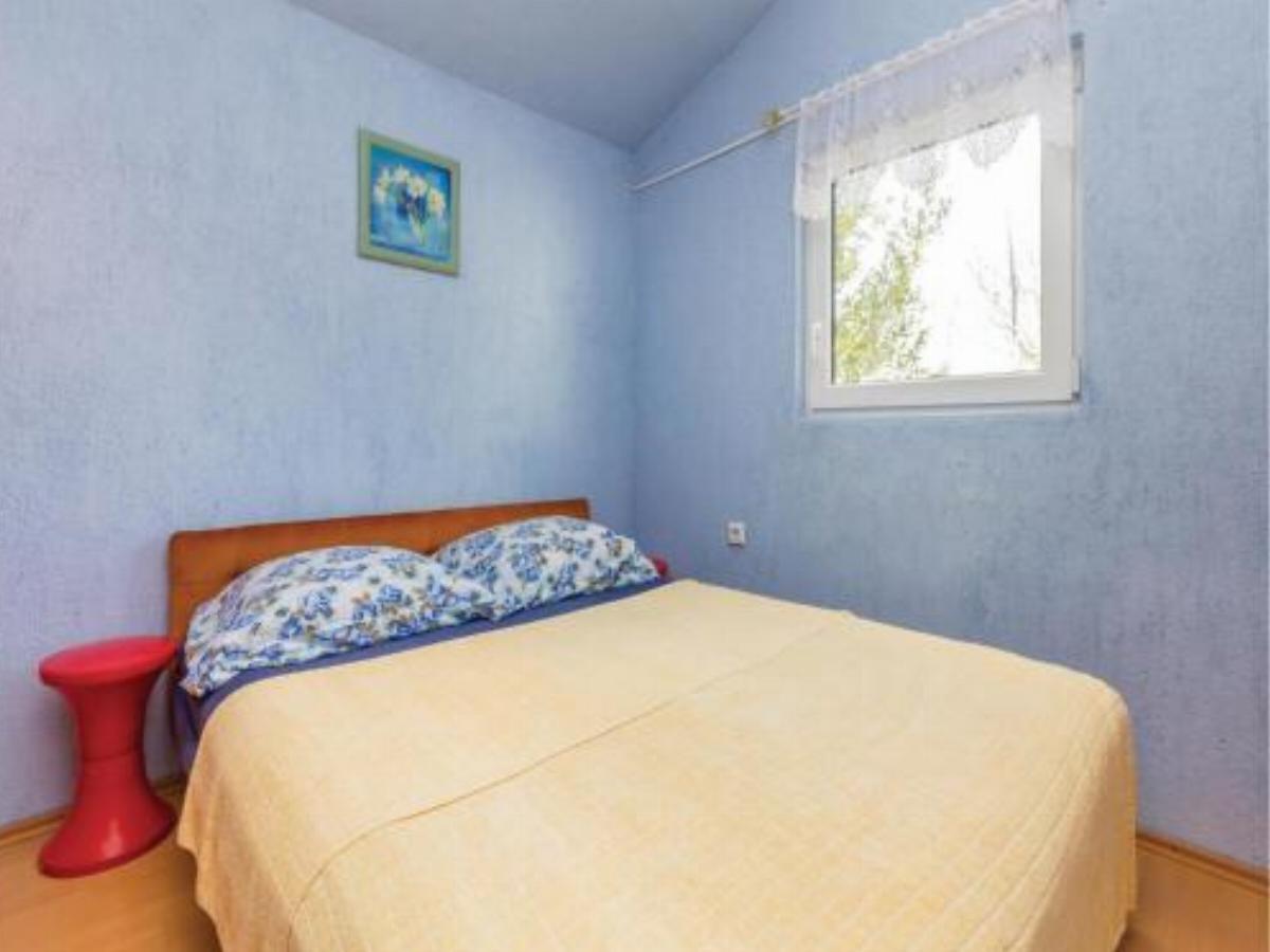 Three-Bedroom Holiday Home in Garica Hotel Garica Croatia