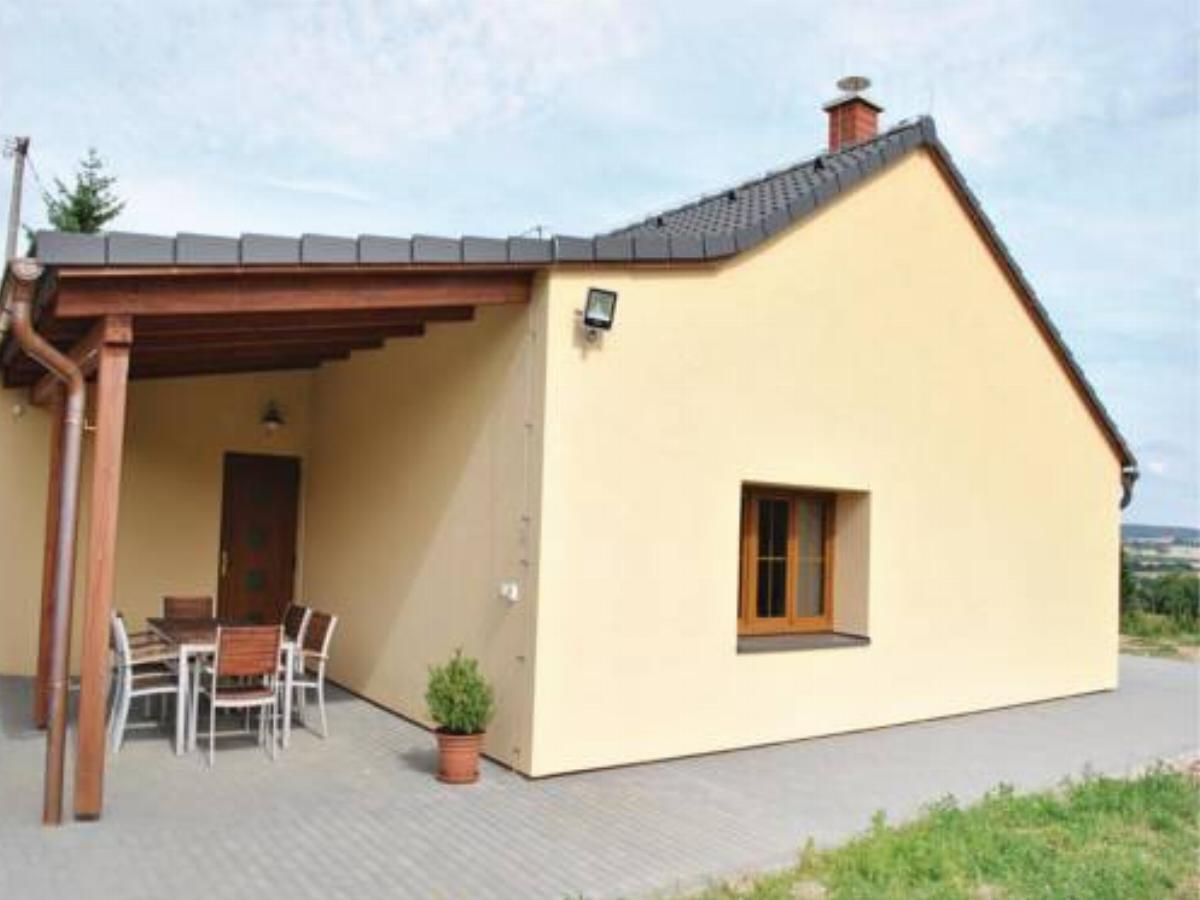 Three-Bedroom Holiday Home in Lesonice Hotel Lesonice Czech Republic