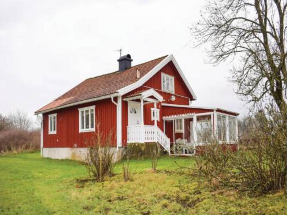Three-Bedroom Holiday Home in Stromsnasbruk Hotel Össjöhult Sweden