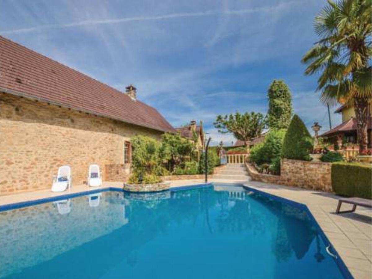 Three-Bedroom Holiday Home in Terrasspn-Lavilledieu Hotel Bouillac France