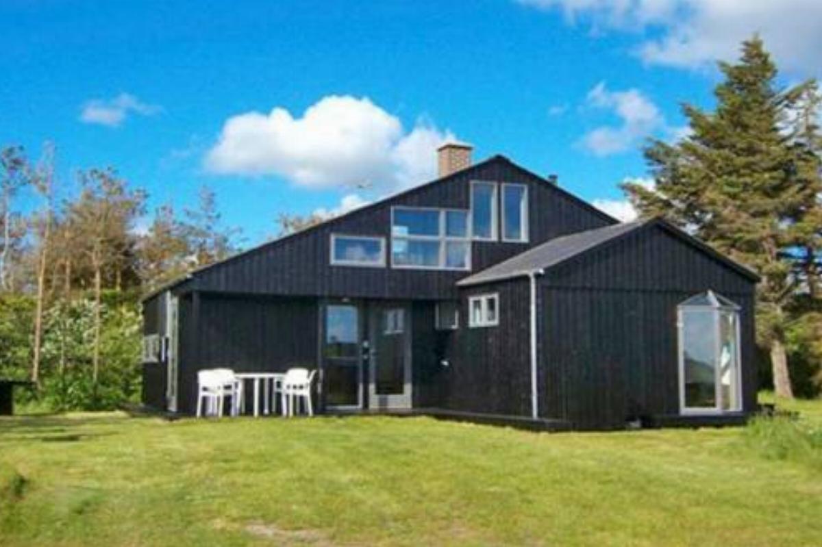 Three-Bedroom Holiday home in Thyholm 3 Hotel Sindrup Denmark