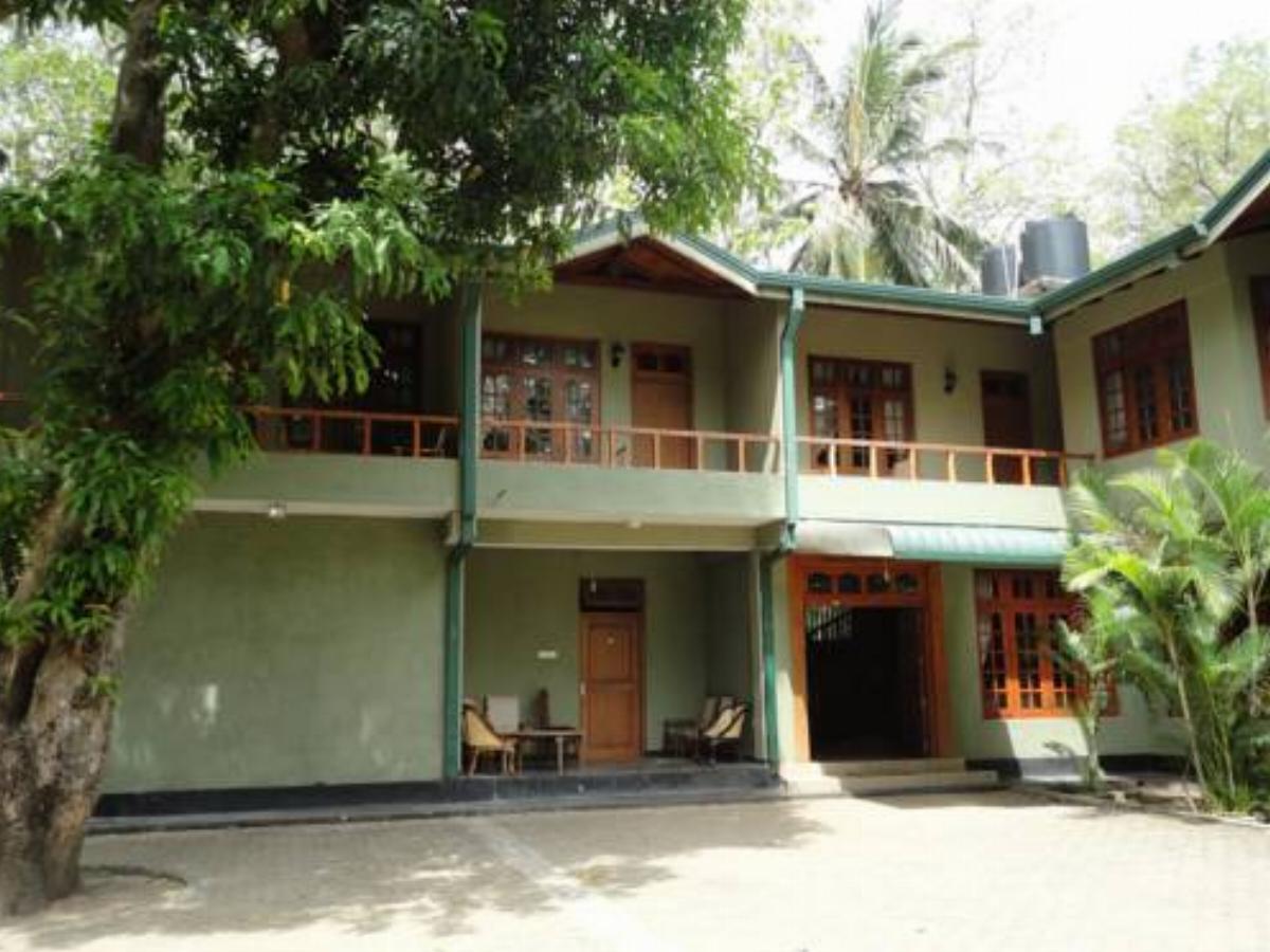 Tikiri Villa Hotel Mahiyangana Sri Lanka