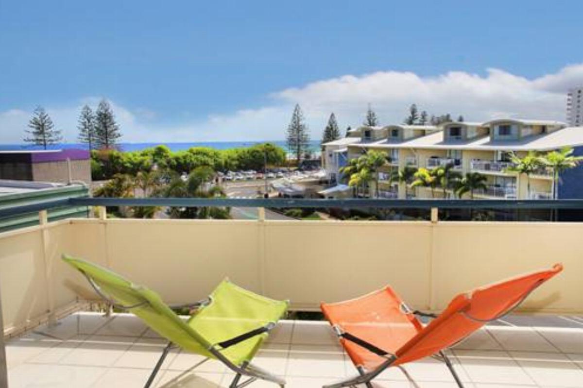 Tindarra Unit 7 Hotel Alexandra Headland Australia