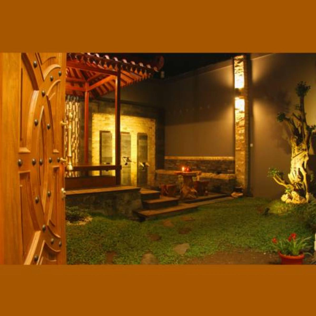 Tingal Laras Art House Homestay Hotel Borobudur Indonesia