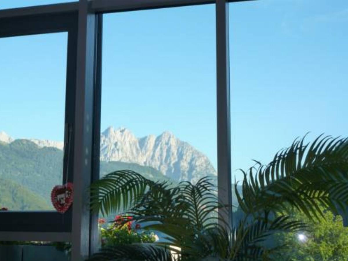 Tiroler Alpenblick Hotel Schwent Austria