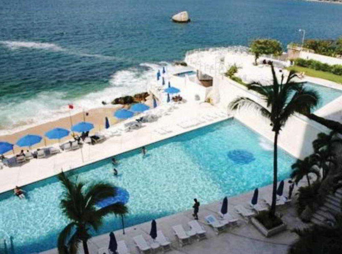 Torres Gemelas (Omega) Hotel Acapulco Mexico