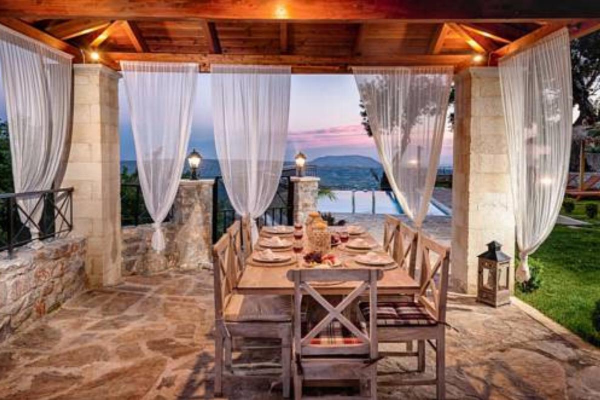 Totally private and luxurus Villa Nicol Hotel Embrósneros Greece