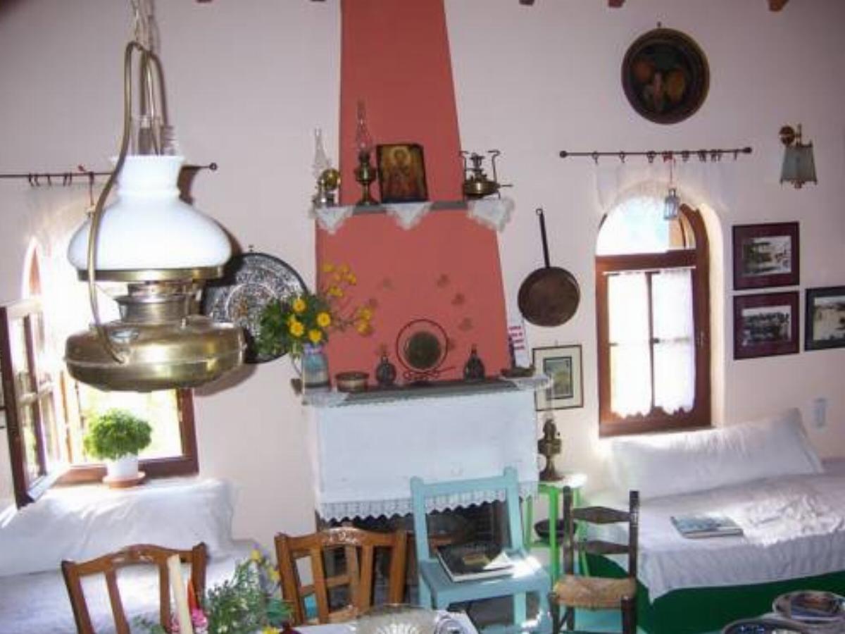 Traditional Cottage in Epirus Hotel Ampelochórion Greece