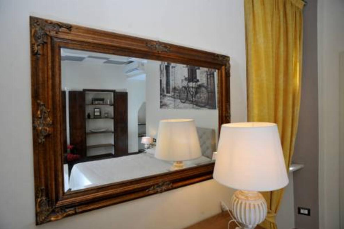 Trattoria Laghee con alloggio Hotel Cernobbio Italy